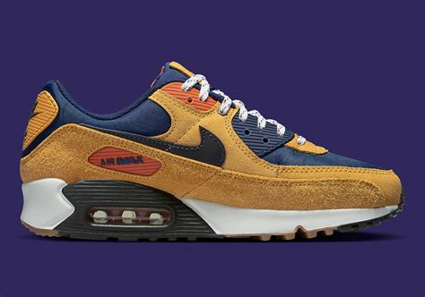 Amazon.com: Nike Air Max Brown